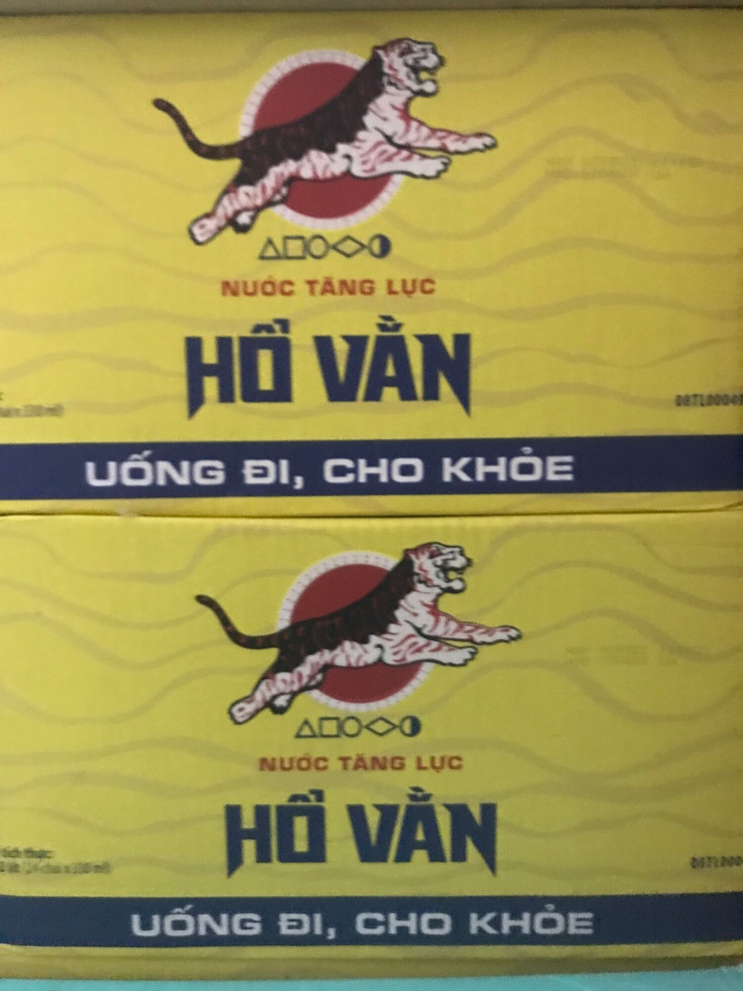 Thùng 24 chai nước tăng lực Hổ Vằn 330ml