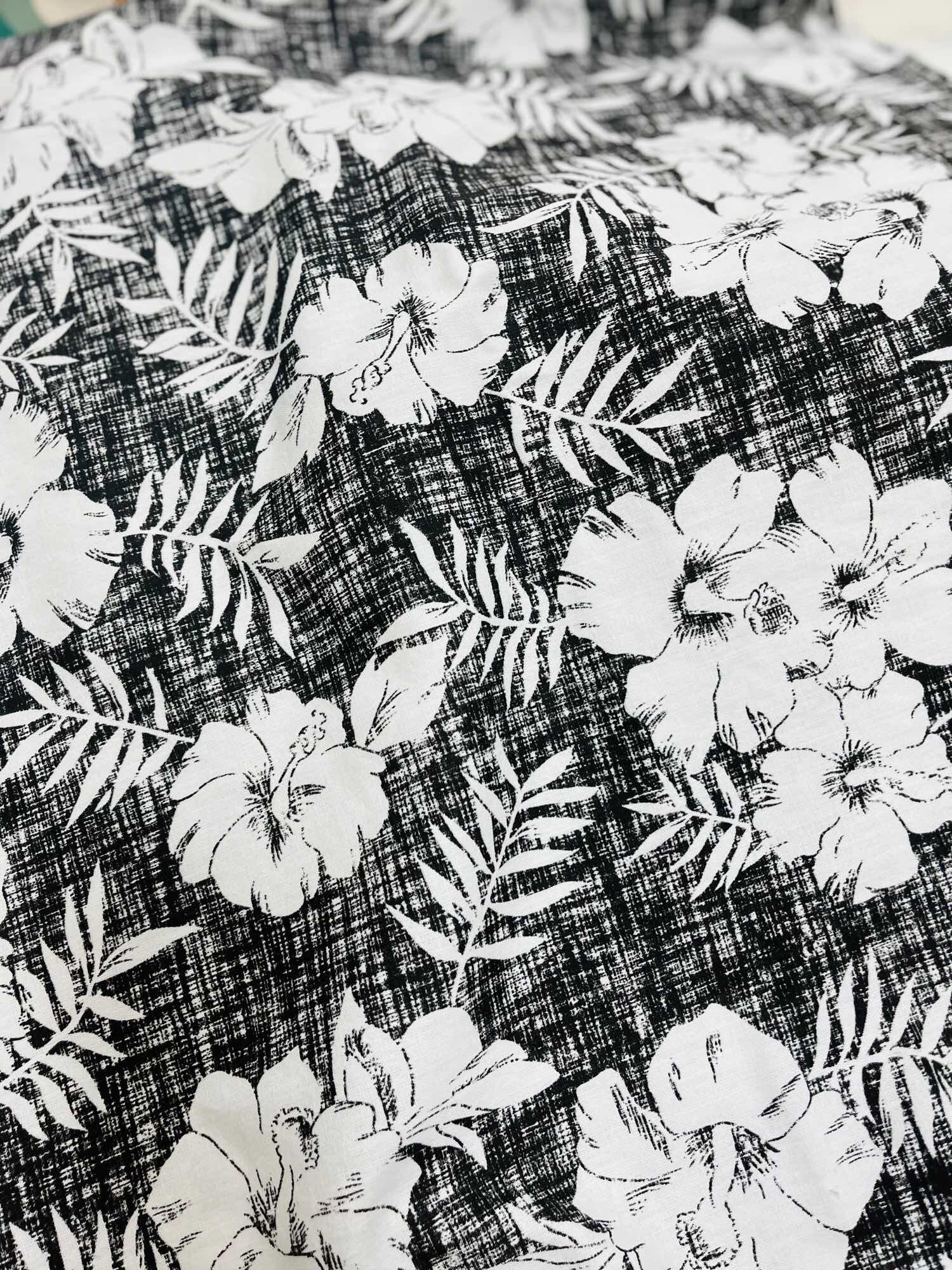Vải linen hoạ tiết hoa rực rỡ đẹp mắt . Khổ vải 1,4m