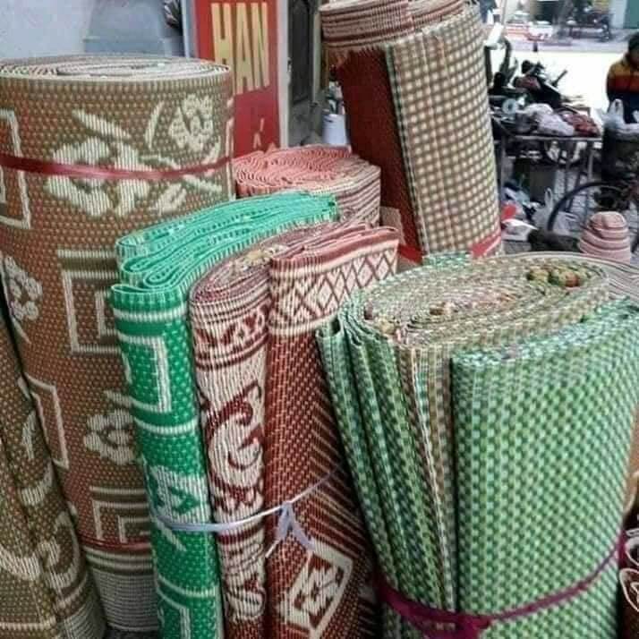 Chiếu nhựa ăn cơm bản to 4 mâm