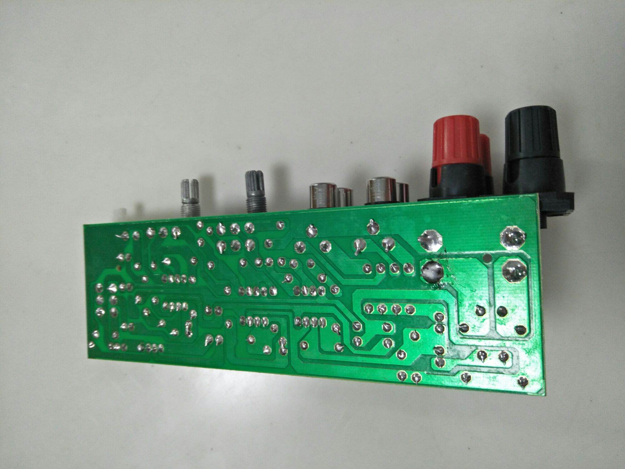 mạch cắt tần số  súp 50hz-150hz (ráp loa sup điện)