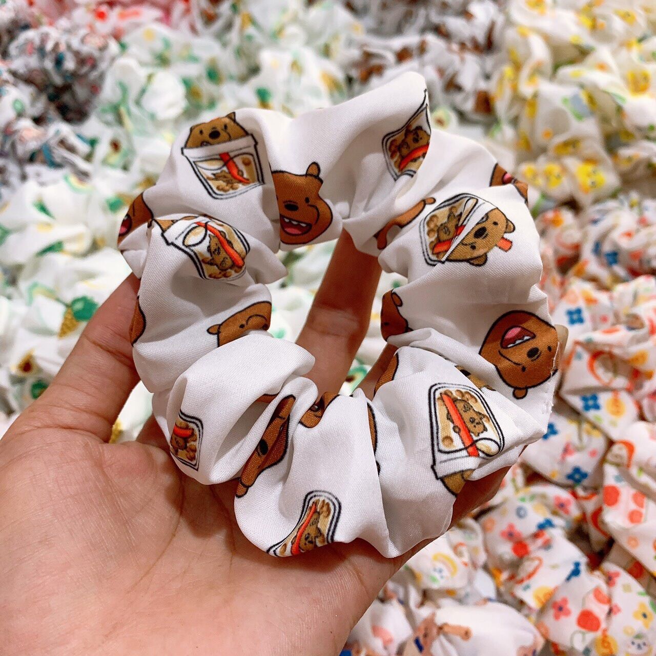 (Ảnh Thật) Dây buộc tóc , cột tóc vải , Scrunchies Dễ Thương Hot Hit