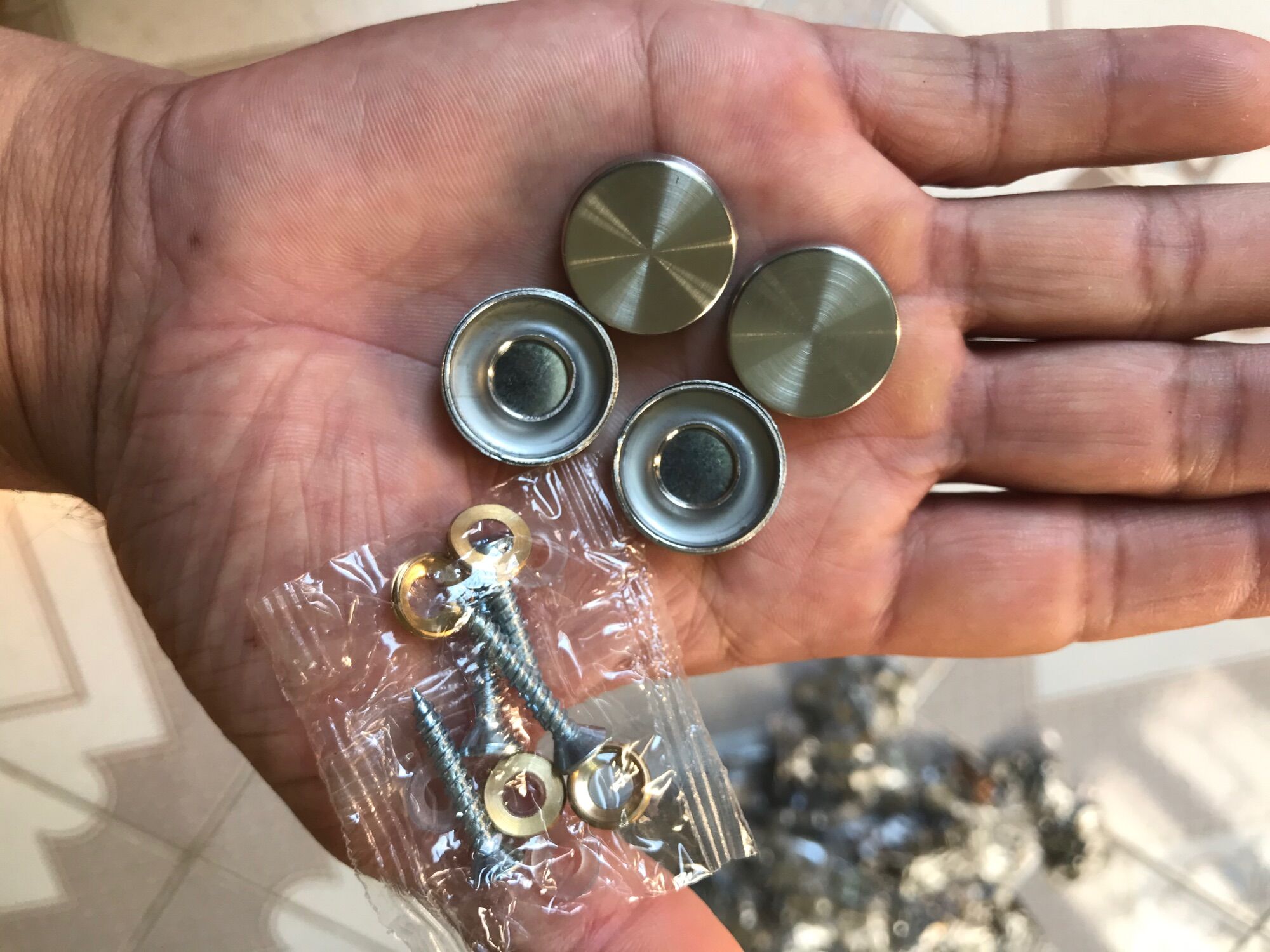 Combo 12 chiếc chụp chân vít inox mờ size 16mm