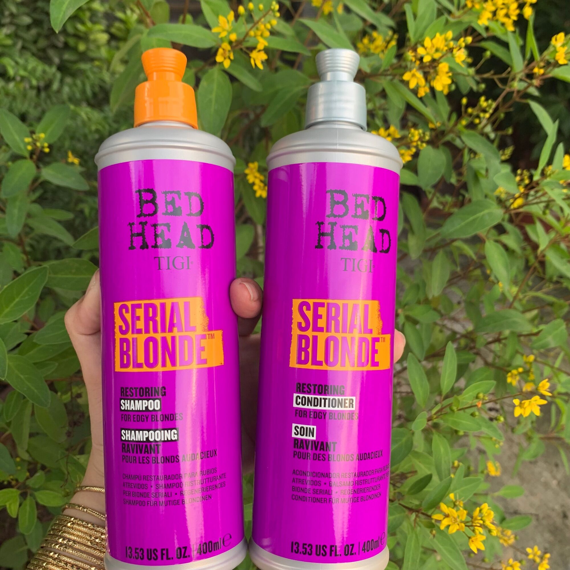 Cặp dầu gội xả dưỡng màu và phục hồi tóc tẩy và nhuộm màu thời trang tigi bedhead serial blonde 400ml x 2