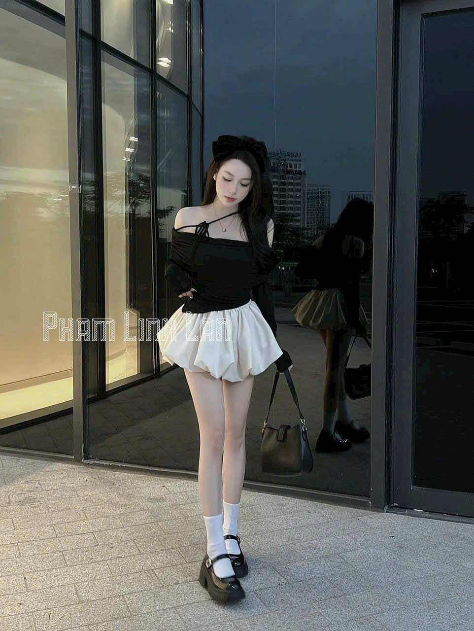 Set áo trễ vai dây cổ thun lụa kèm quần bí - Bộ áo trễ vai tay dài kèm quần