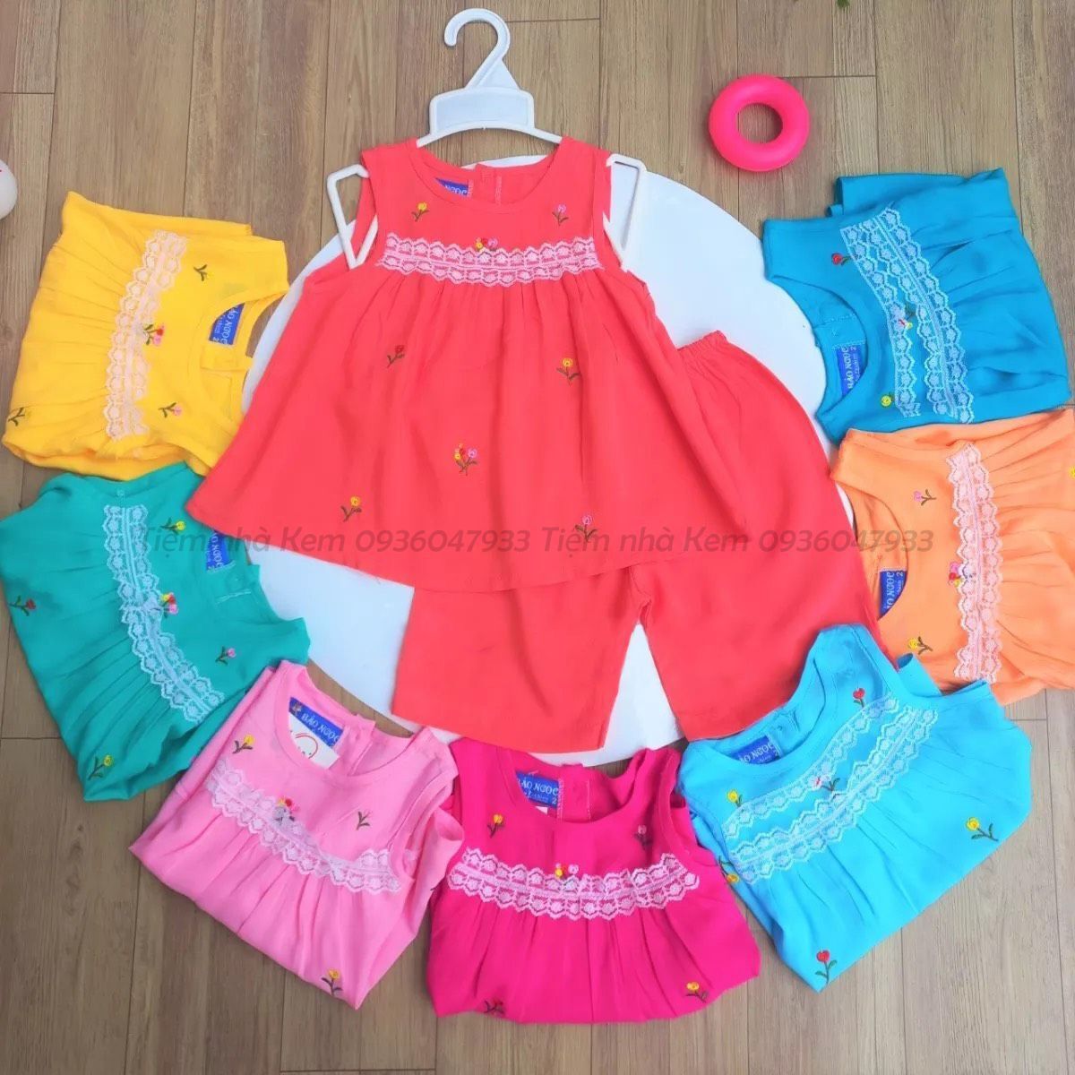Bộ lửng sát nách ren kèm thêu Bảo Ngọc cho bé gái vải tole/tone/lanh Việt Thắng tử 7 đến 23 ký thích hợp mặc nhà vào mùa hè/bộ tole lạnh cho bé gái