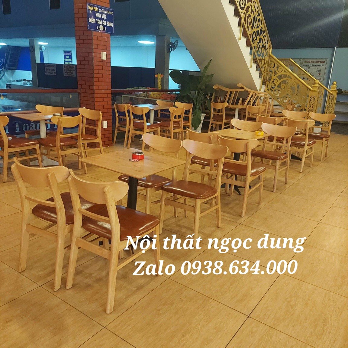 bàn ghế cafe gỗ nệm