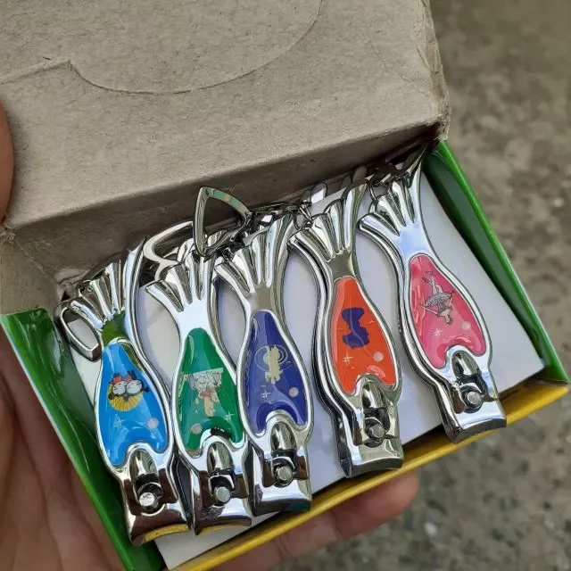 Bấm cắt móng hình tiên cá (cở nhỏ 5cm)
