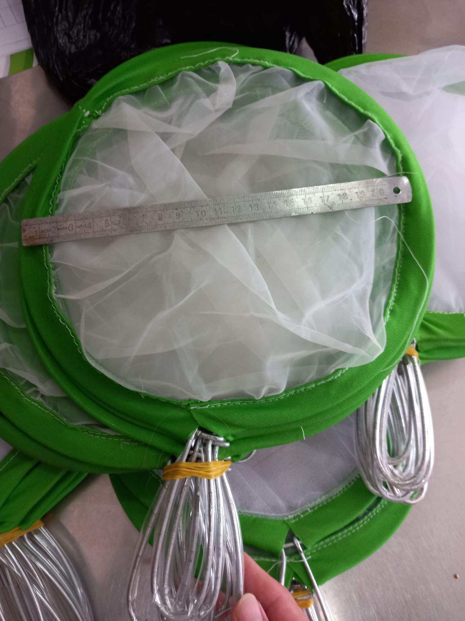 Vợt xúc cá 7 màu, beta, bobo, trứng nước, lỗ siêu mịn (25cm/ cây)