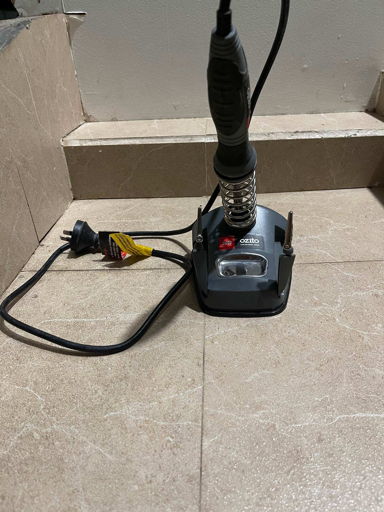 Mỏ hàn ozito 30w 220v