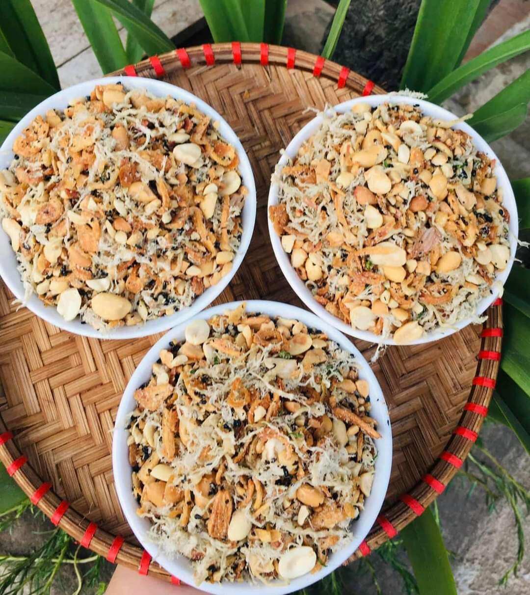 Lạc Trắng Bóc Tay 1kg ( hút chân không)