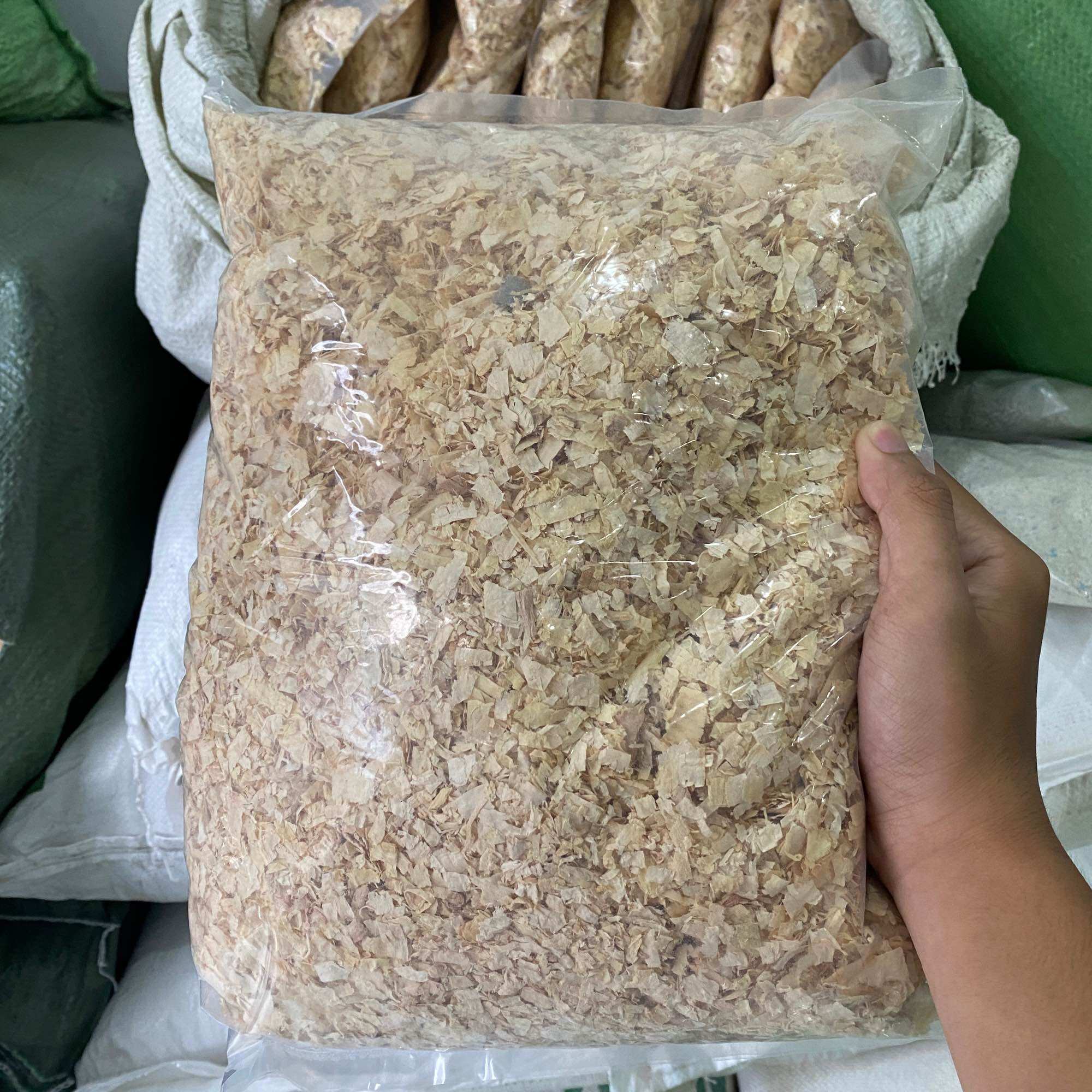 Mùn Cưa Thơm lót chuồng hamster 500gr