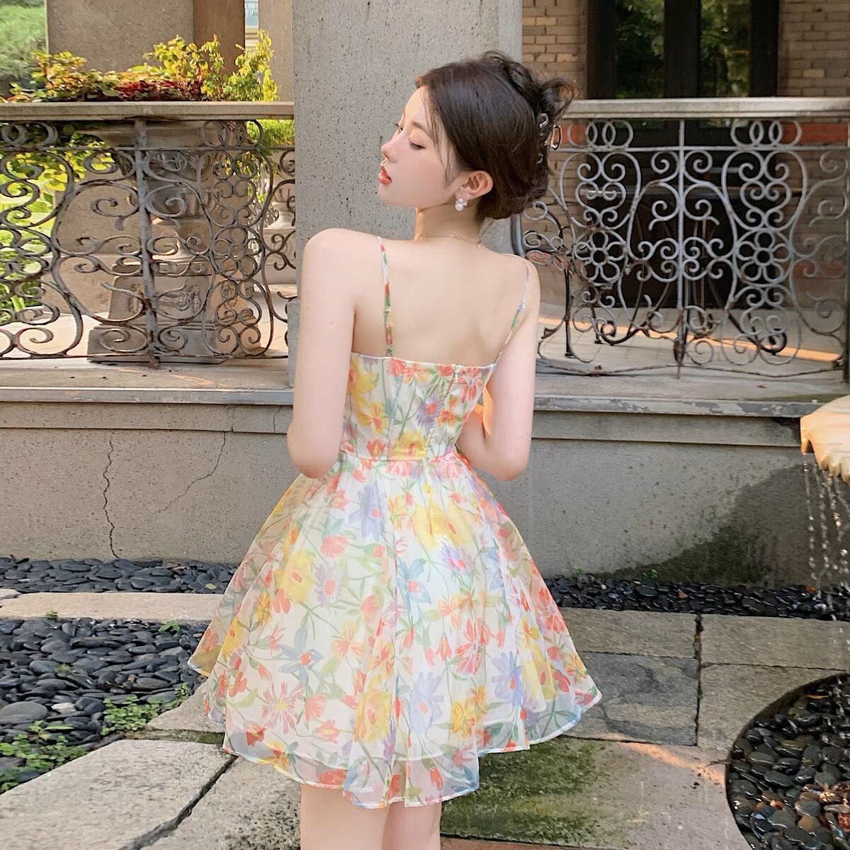 ĐẦM 2S HOA NGŨ SẮC 3 SIZE S-M-L(CÓ MÚT NGỰC)
