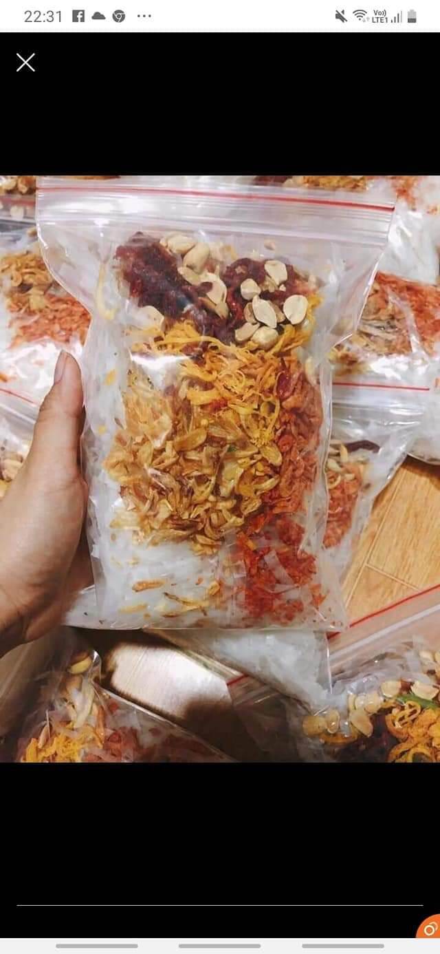 (KHÔNG XOÀI RĂM)1 (BỊCH) bánh tráng trộn bơ tắc thập vị