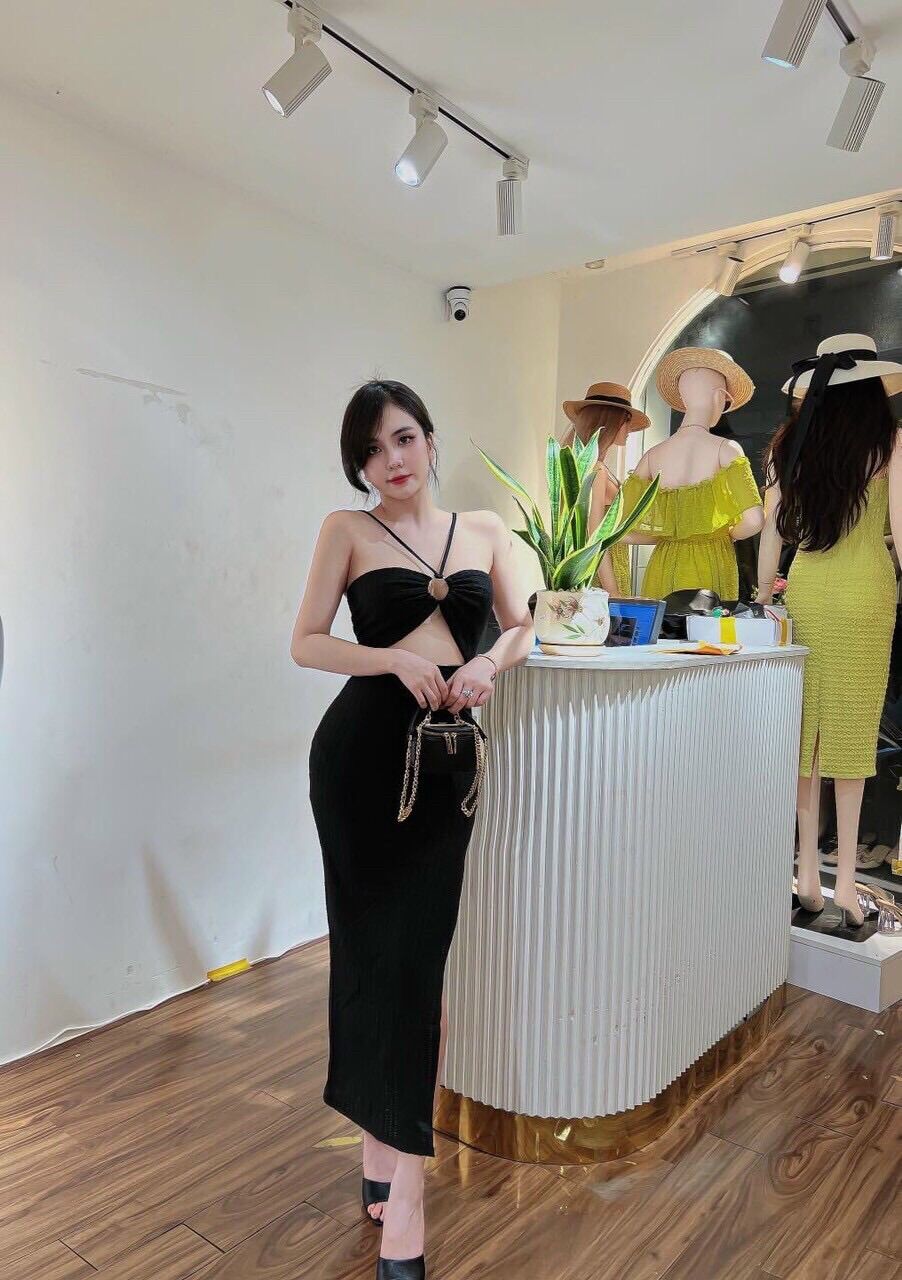 Đầm body cổ cột dây khoét eo xẻ tà CLy