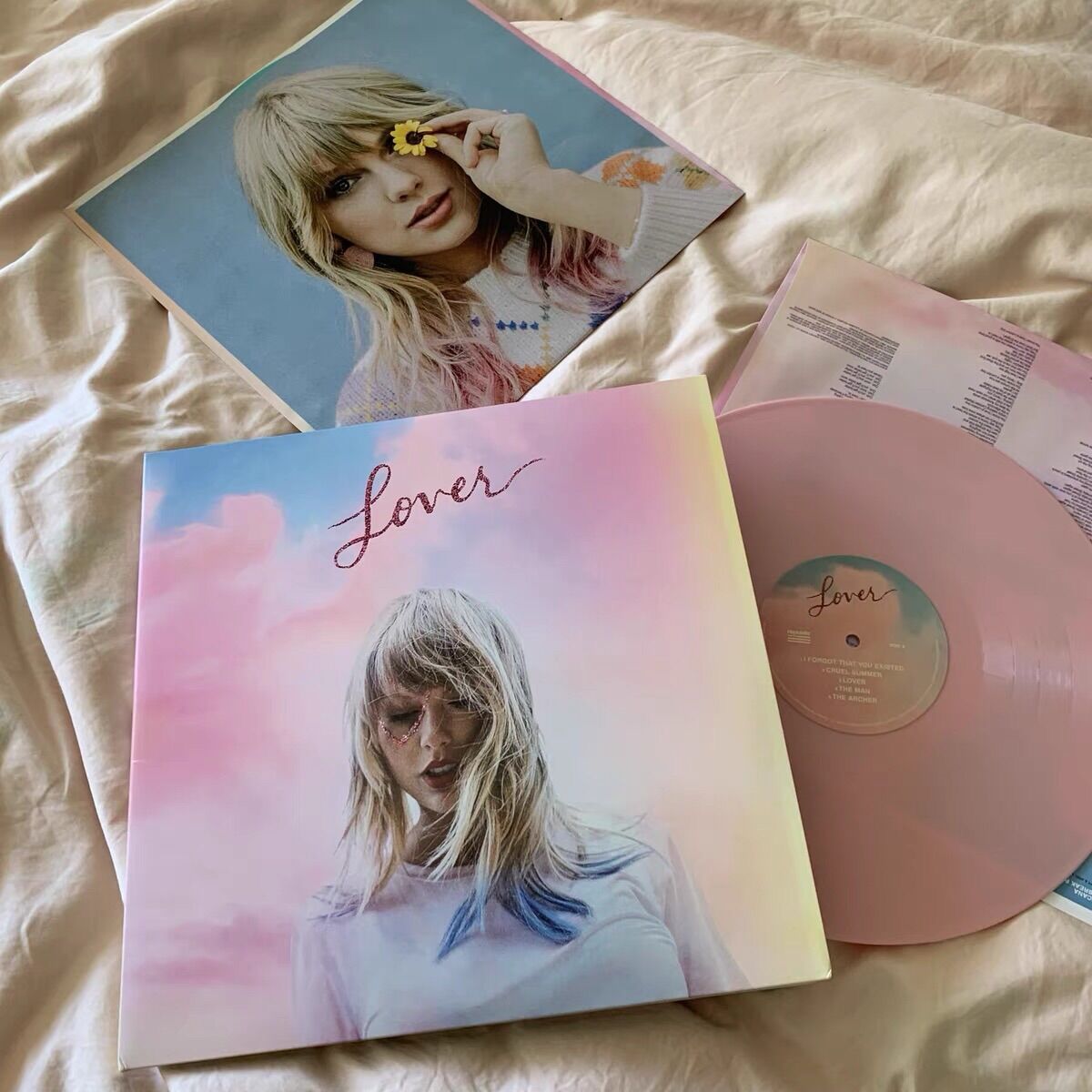 Đĩa nhạc than Taylor Swift Lover 12 inch
