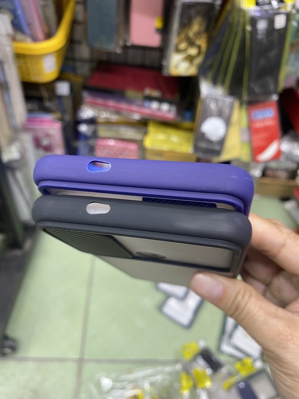 Ốp Xiaomi Redmi Note 5 / Note 5 Pro  lưng nhám viền màu trượt Camera