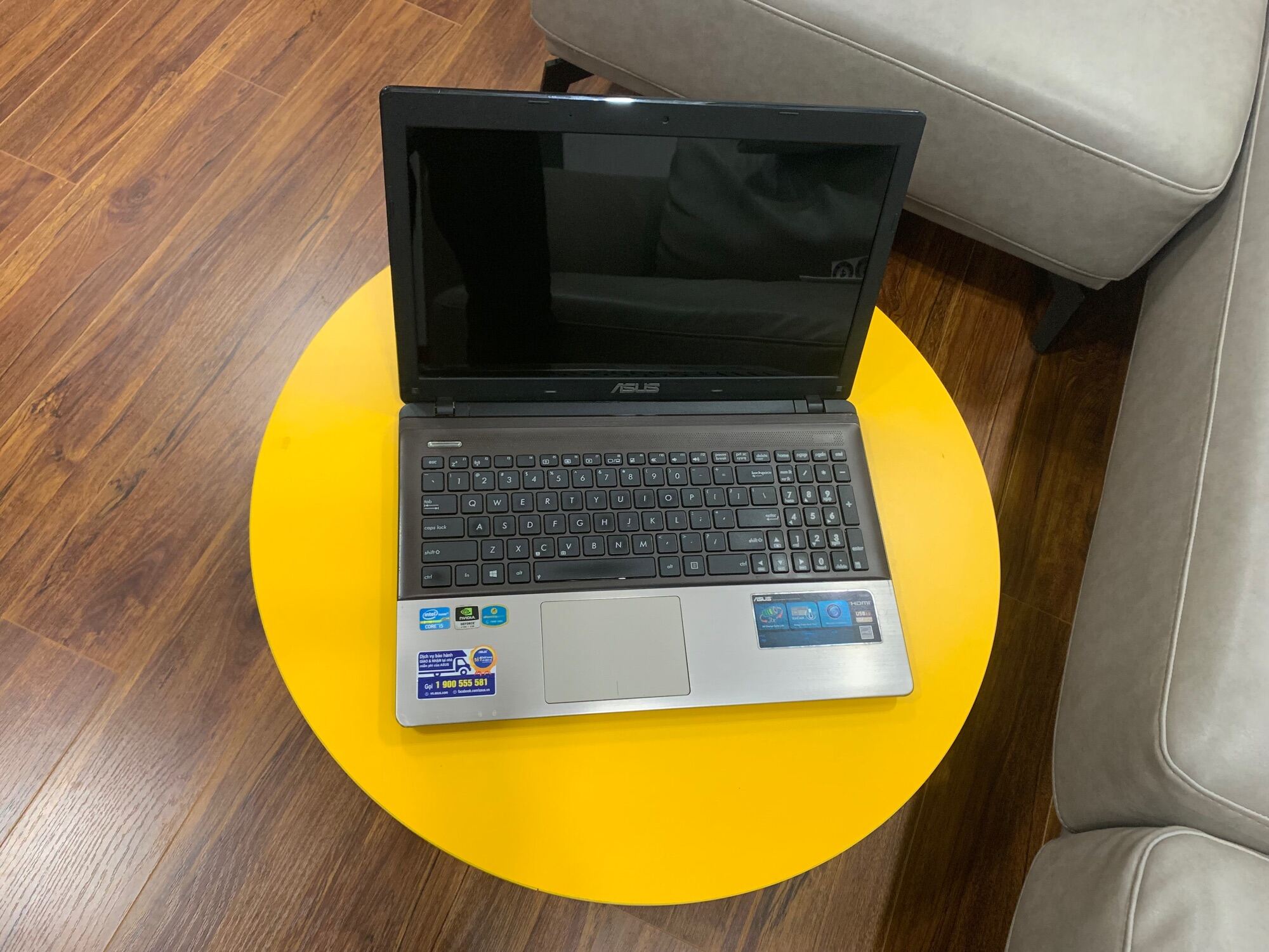Laptop UFO Asus K55 i5 ssd vga dual chiến game mượt
