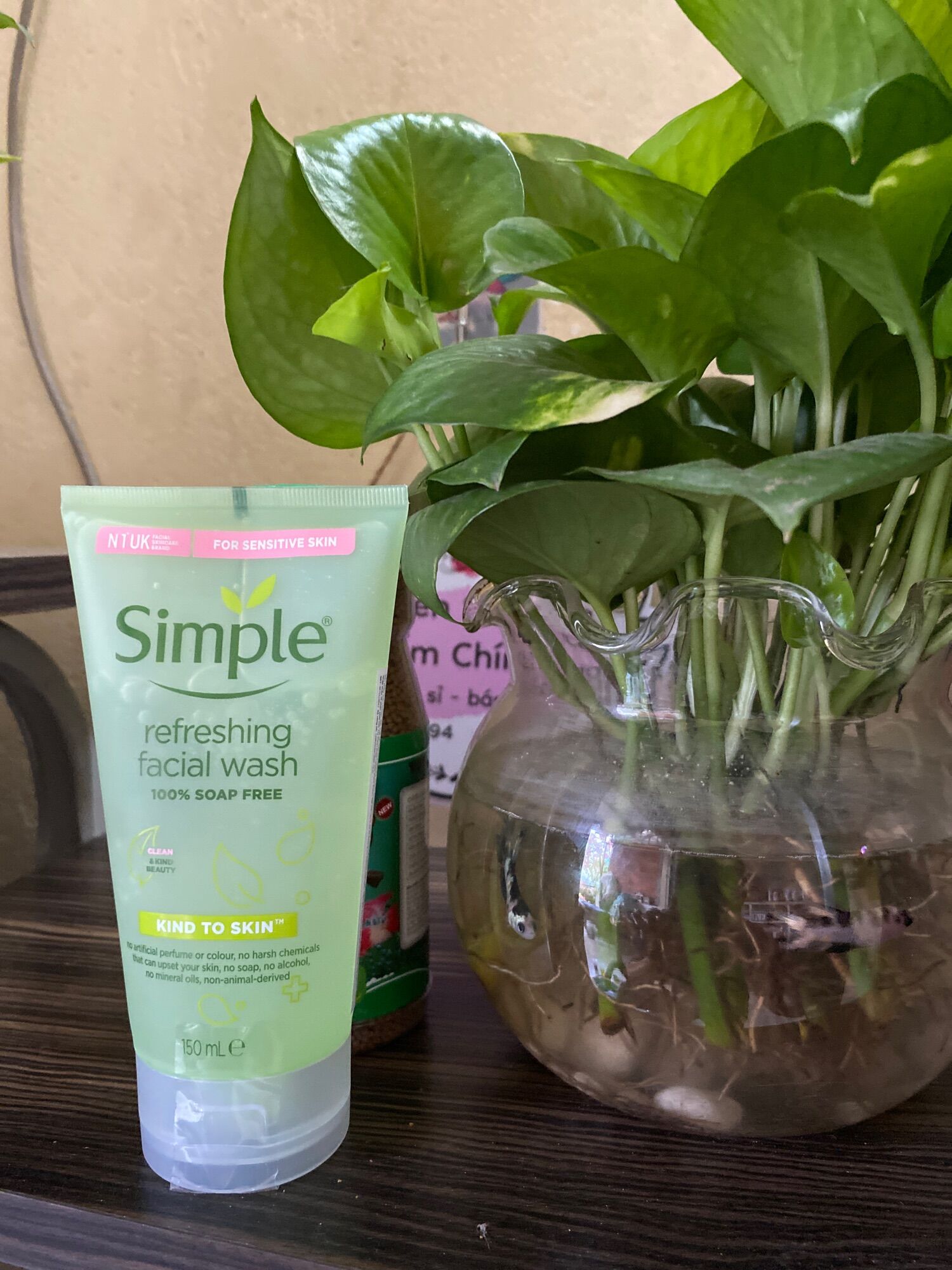 SỮA RỬA MẶT SIMPLE GEL 150ML