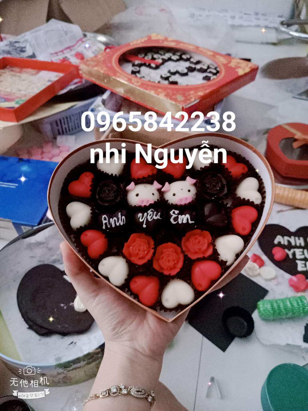 26 viên socola ngày Lễ theo yêu cầu ( kèm thiệp)