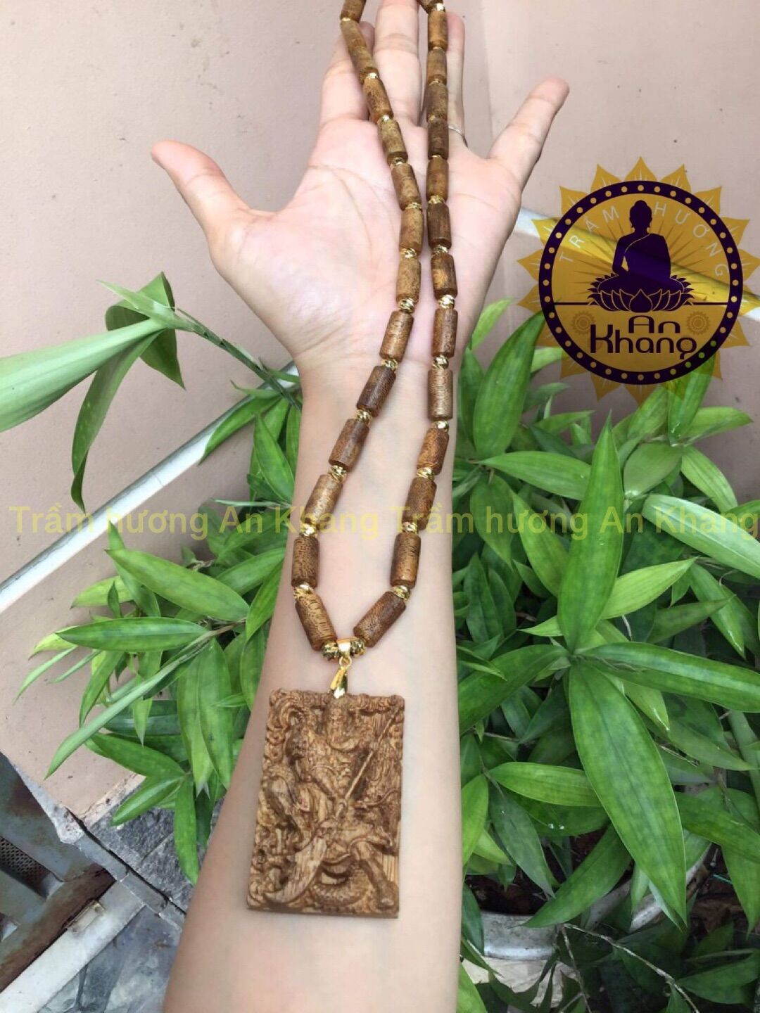 Dây chuyền trầm hương tốc tự nhiên