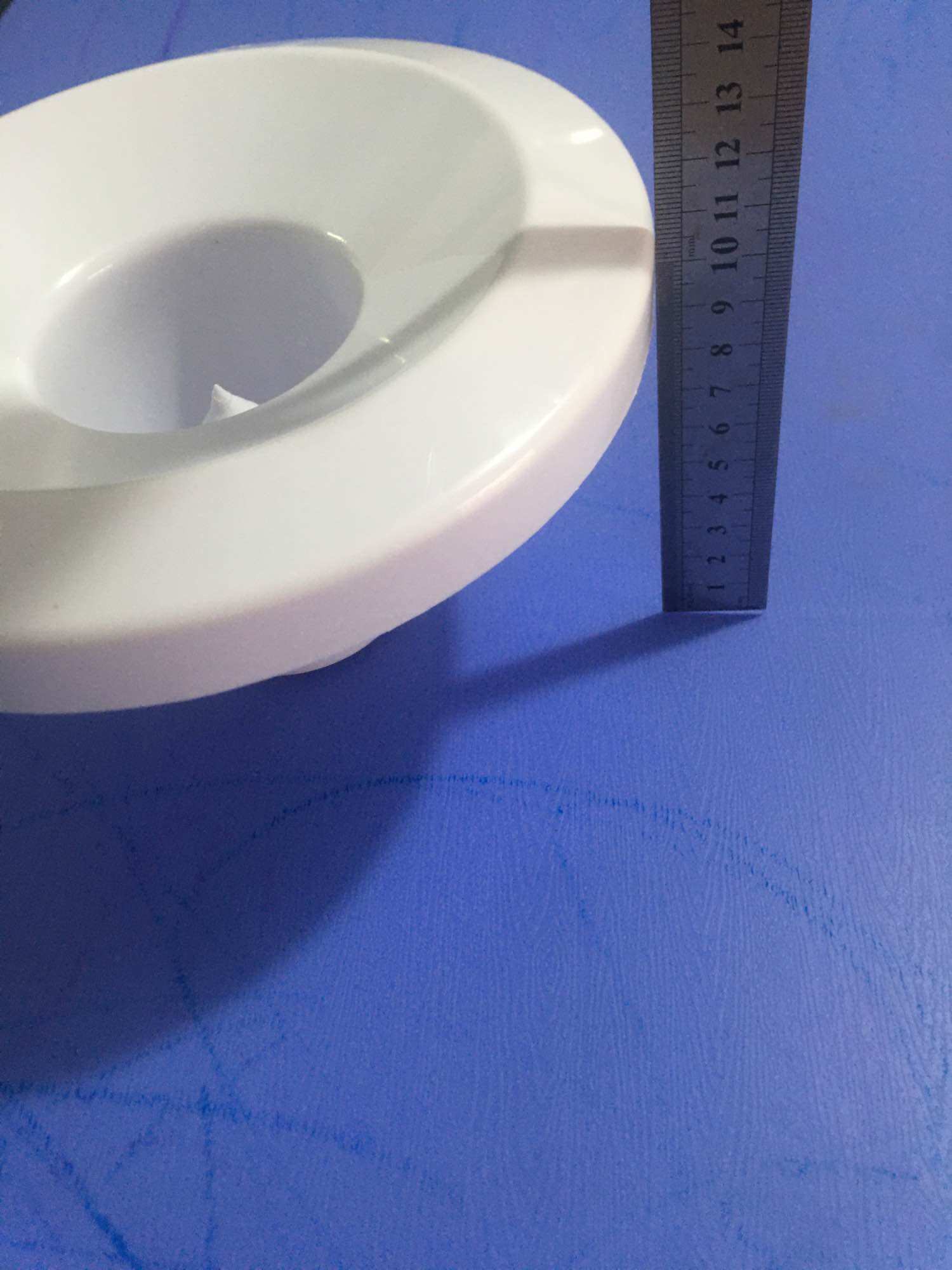 Cọc cắm bình cây nước nóng lạnh 19.5cm
