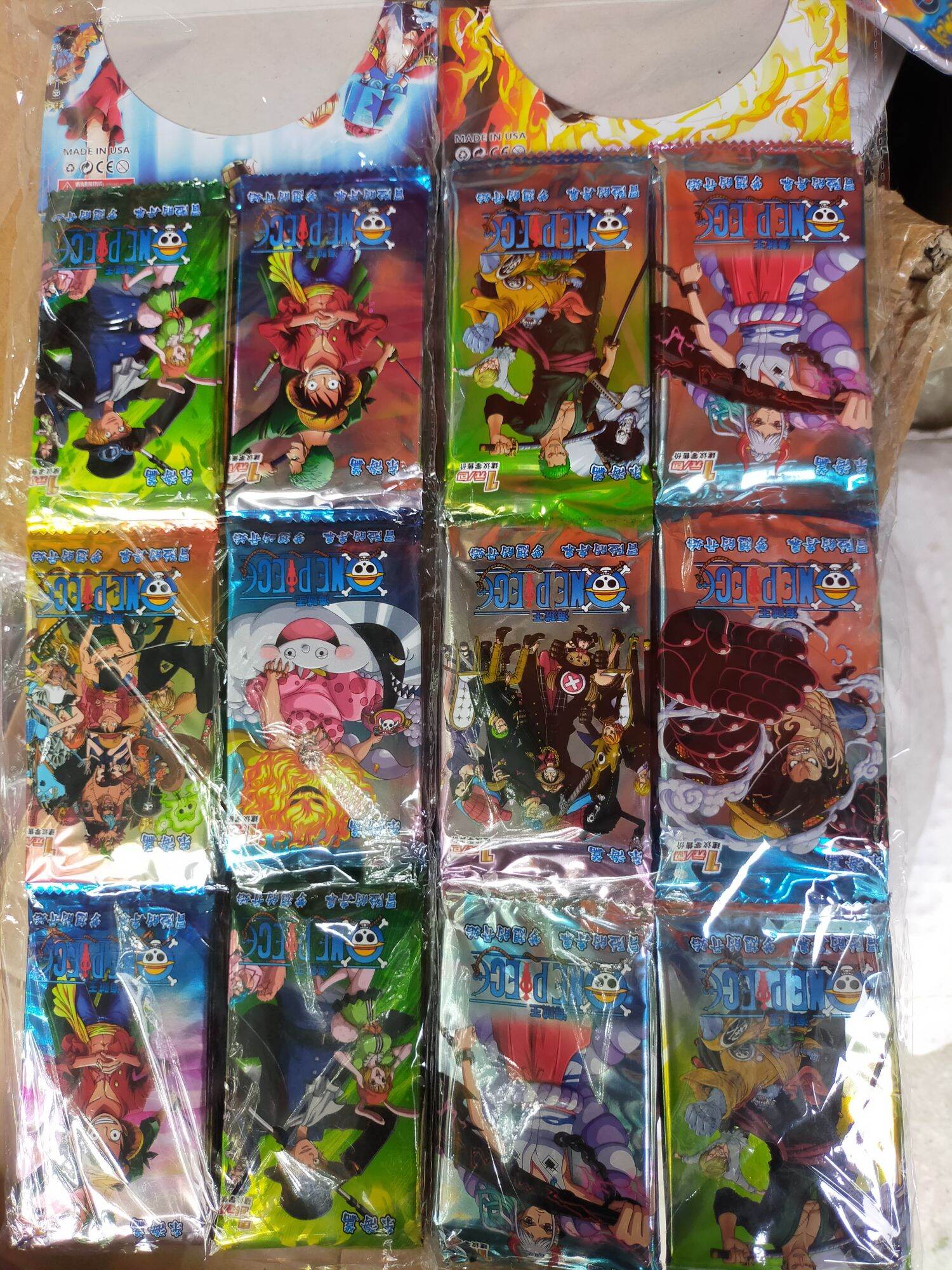 Bộ thẻ bài hải tặc one piece dây 36 gói 5 thẻ có kèm thẻ vip