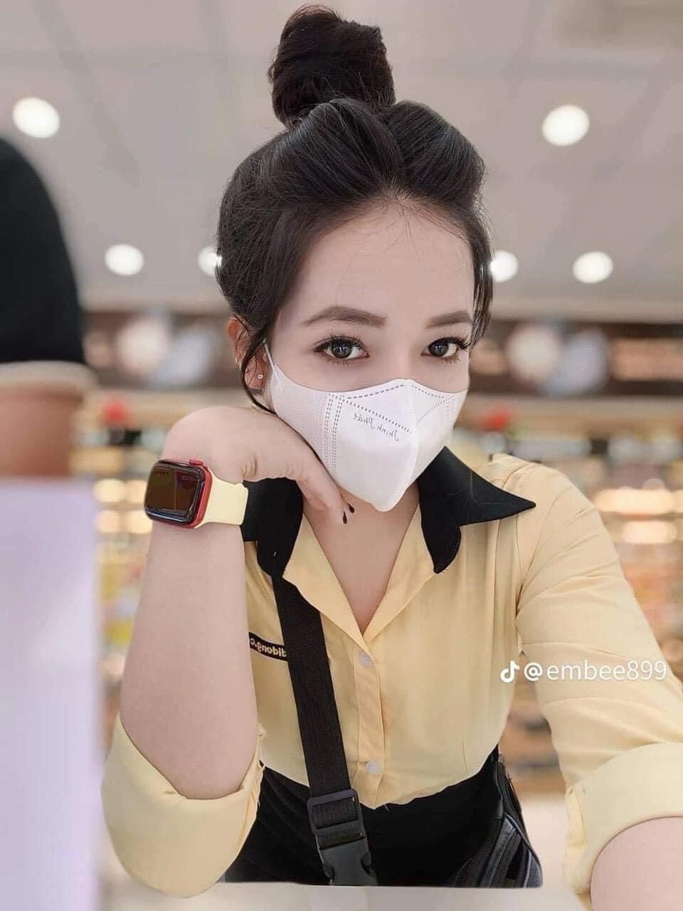 Hộp 100 khẩu trang 5D siêu hot