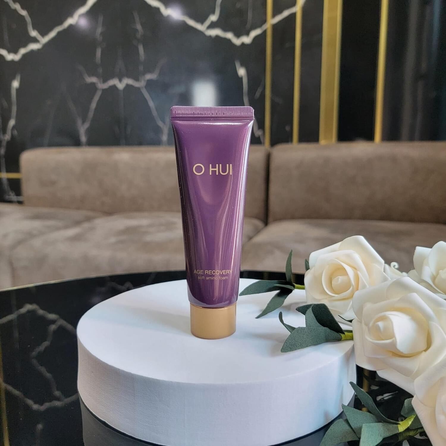 Tuýp sữa rửa mặt Ohui tím Age Recovery bổ sung collagen tăng đàn hồi dưỡng ẩm da