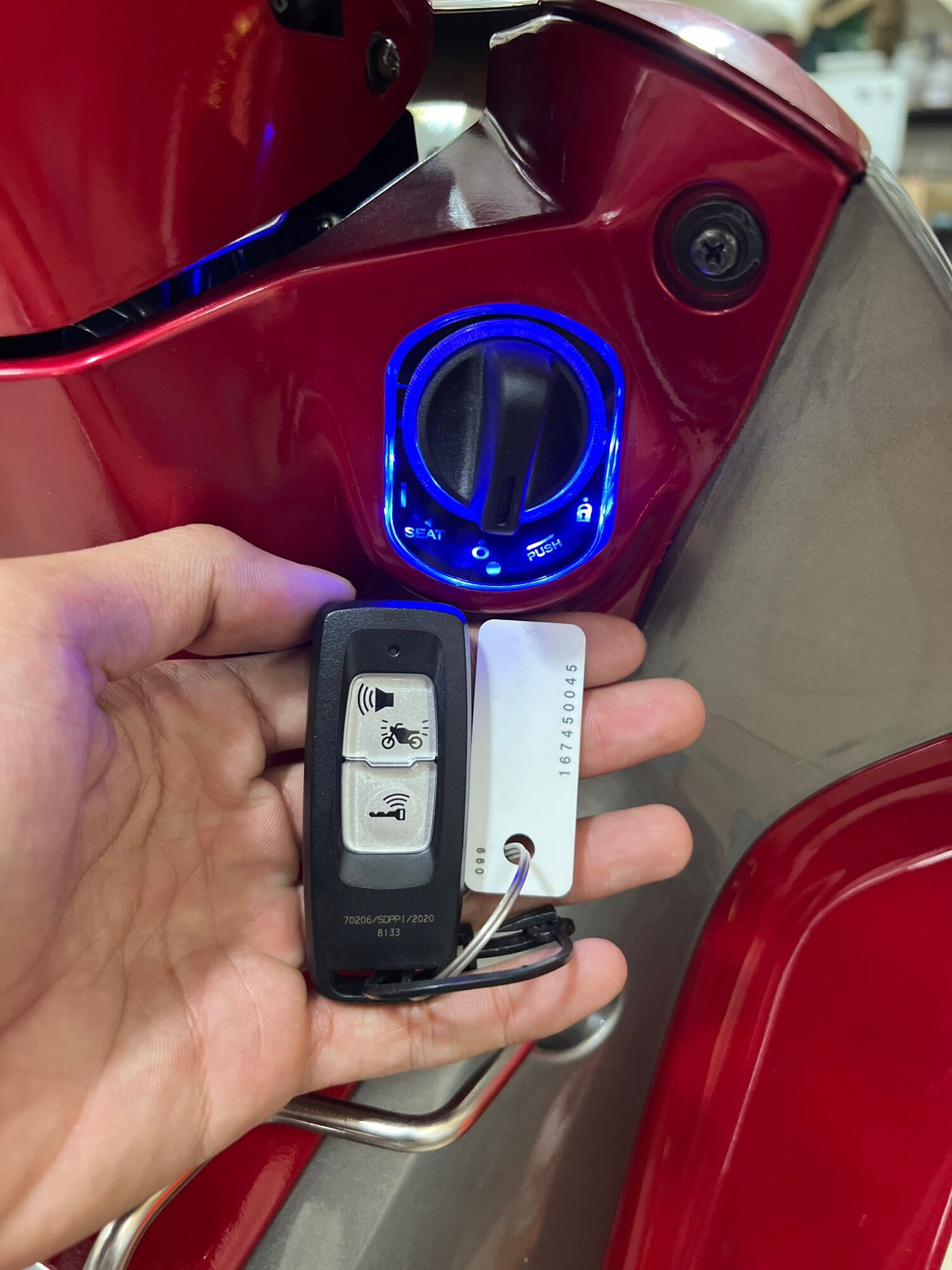 Smartkey Honda Mẫu Mới Nhất Dành Cho FUTURE,WAVE,WINNER V1,VISION 2010-2014,…