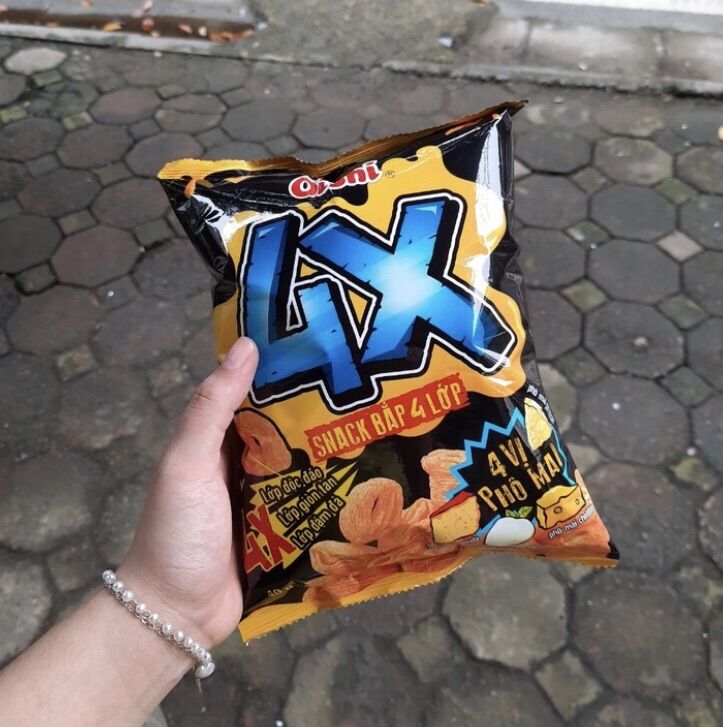 Snack Bắp 4x Vị Pho Mai Oishi 40g
