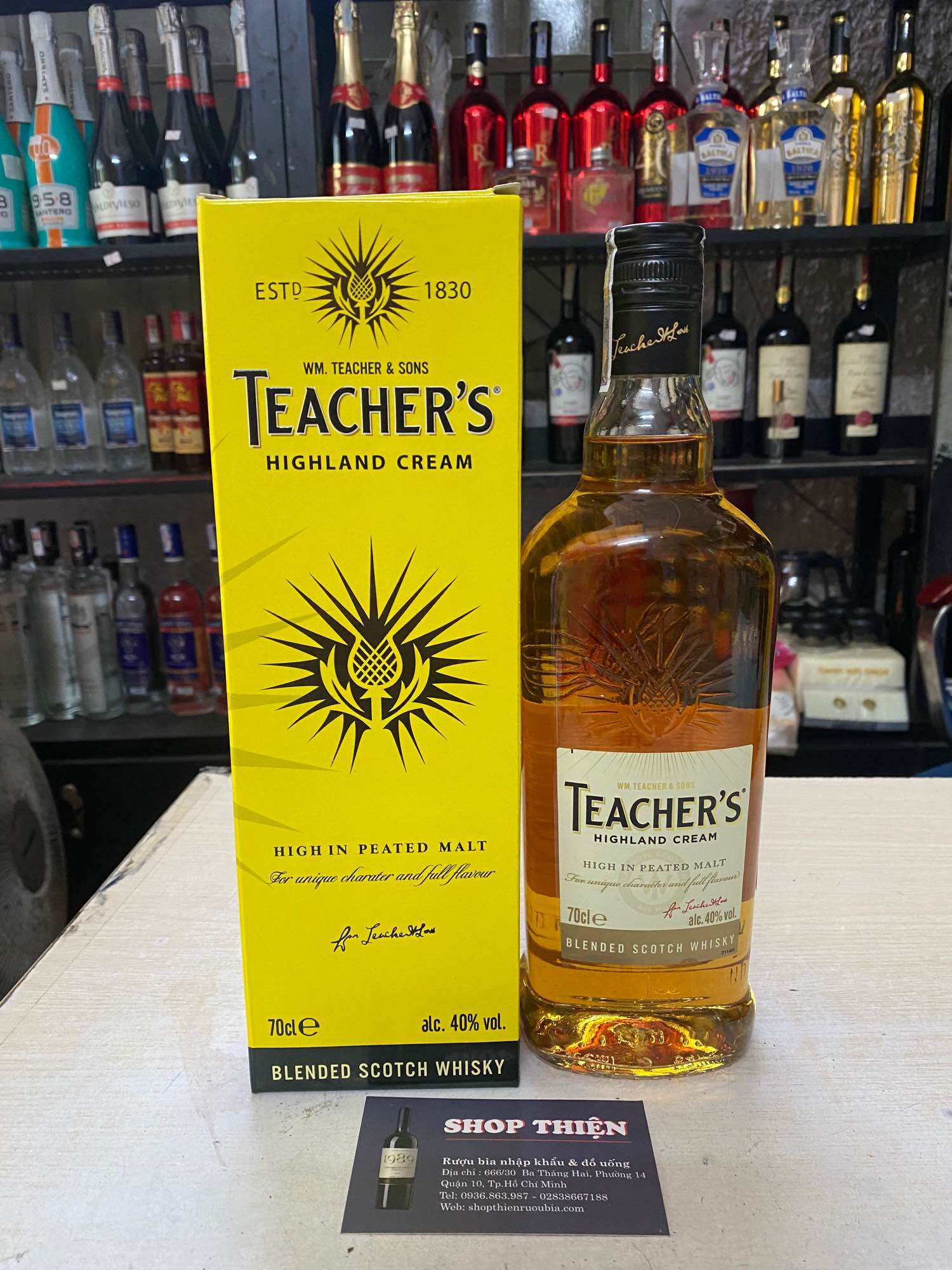Rươu TEACHER 'S Blend Scotch Whisky 40% 700ml