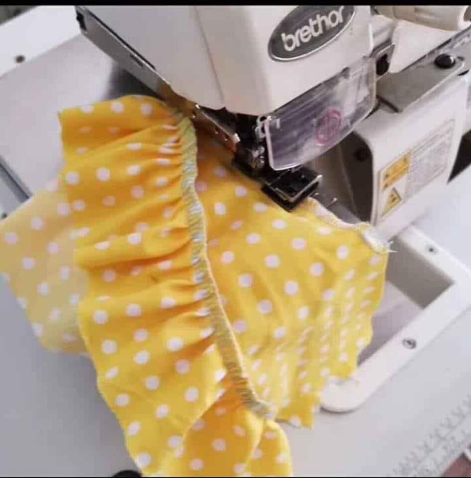 Chân vịt nhún máy vắt sổ 4 chỉ