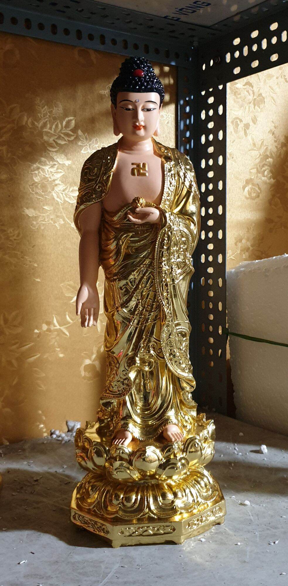 Tượng Phật A Di Đà cao 50cm composit dát vàng