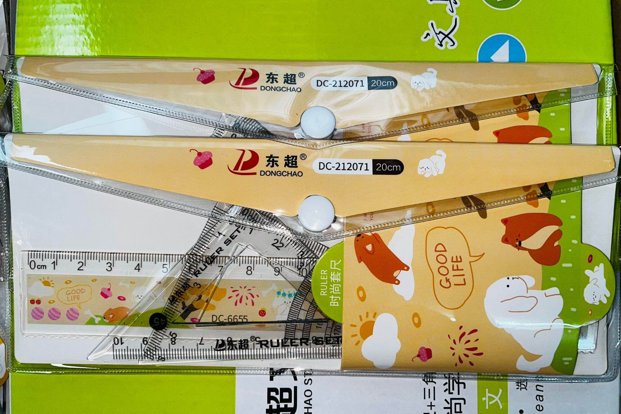 Bộ thước 4 món túi nút DC-212071-20CM