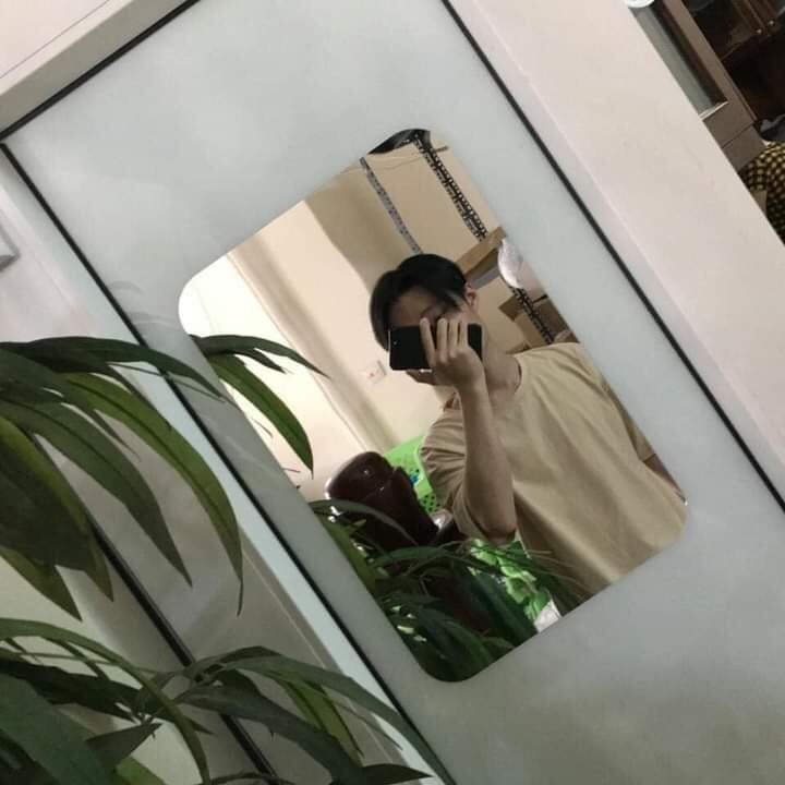 Gương dán tường size 40cm