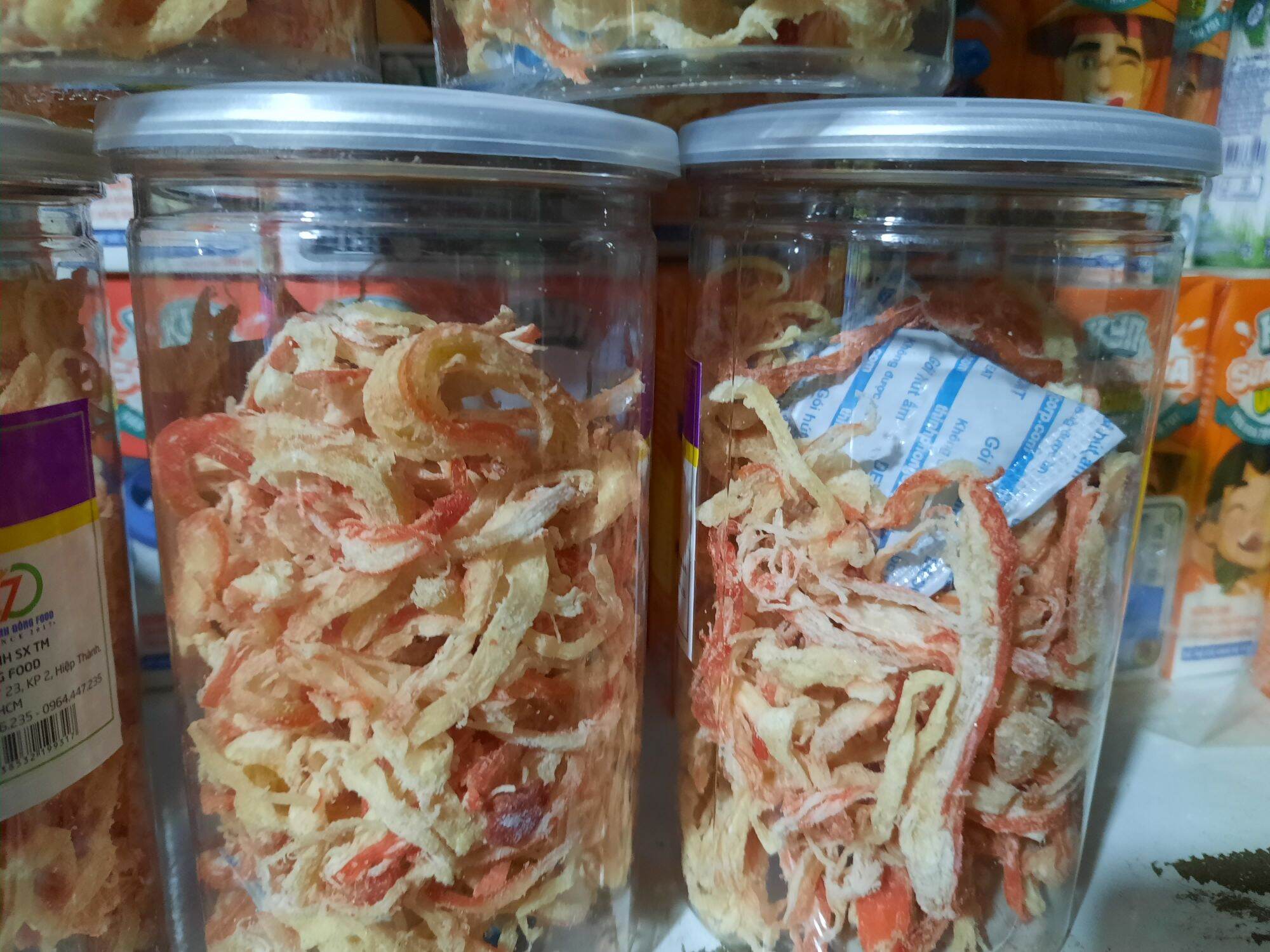 mực hấp nước dừa hộp 200g