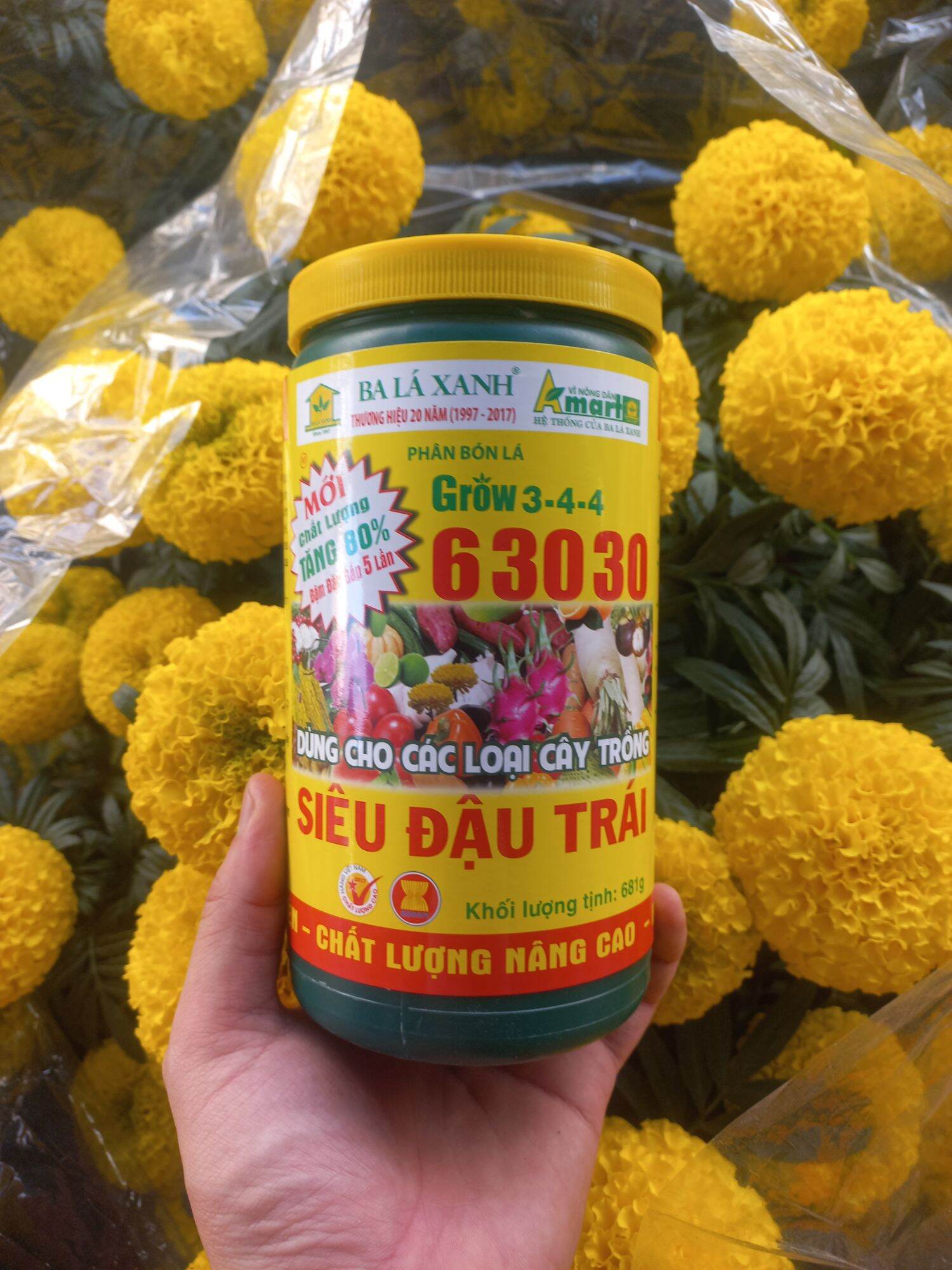 Phân bón lá grow 3-4-4 npk 6-30-30 681g
