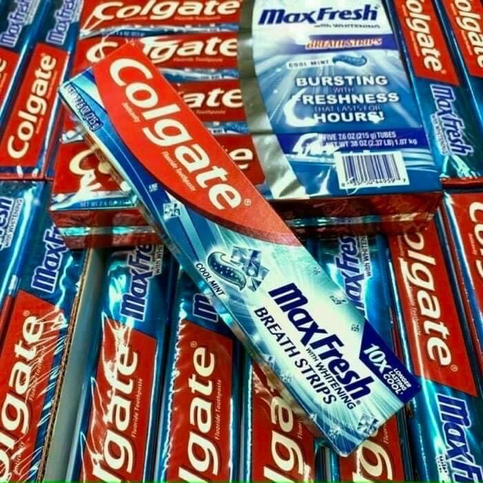 Kem đánh răng Colgate Max Fresh 215g nhập Mỹ