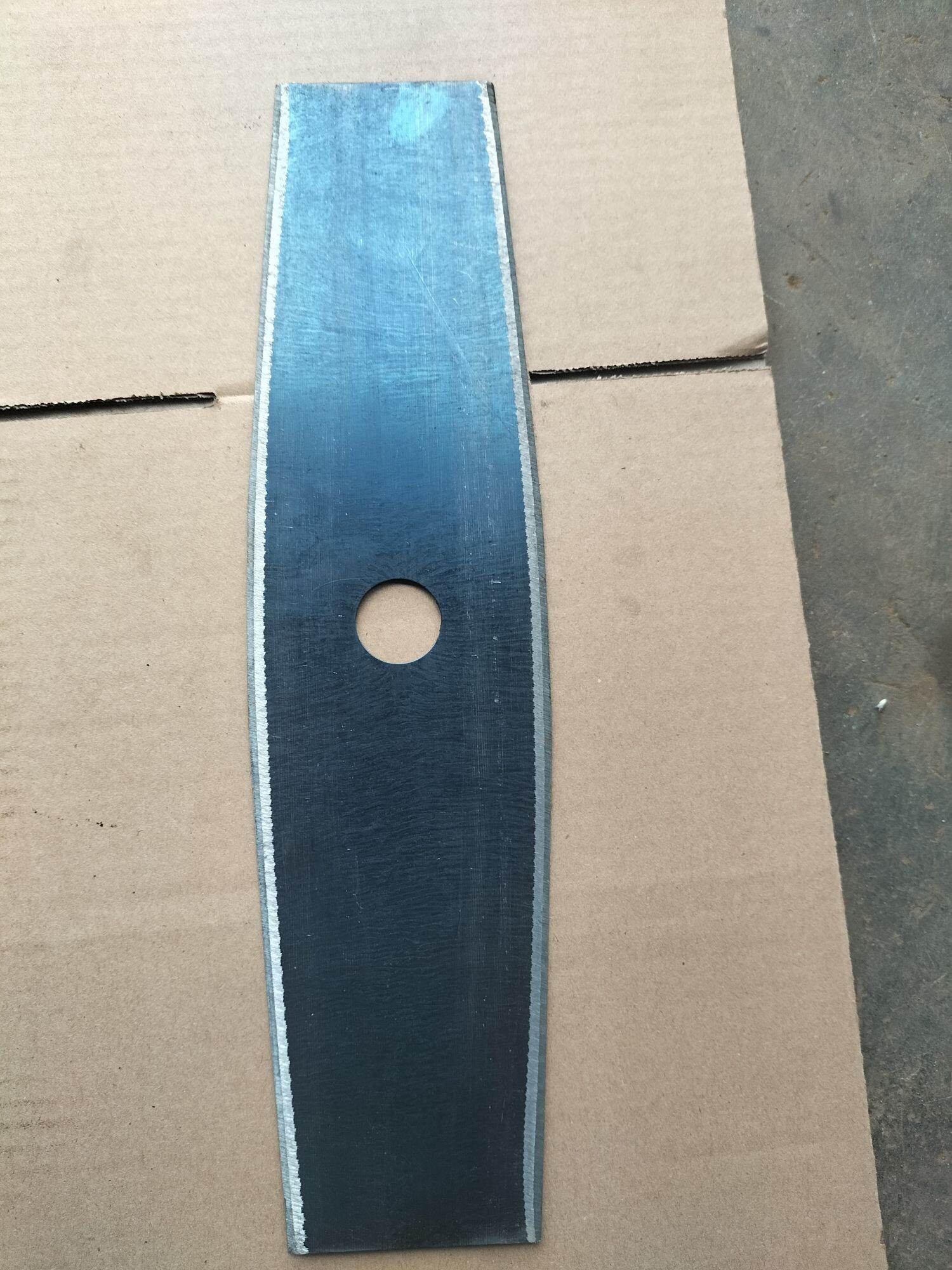 dao cắt cỏ siêu bền dài 30 cm dày 1.6mm