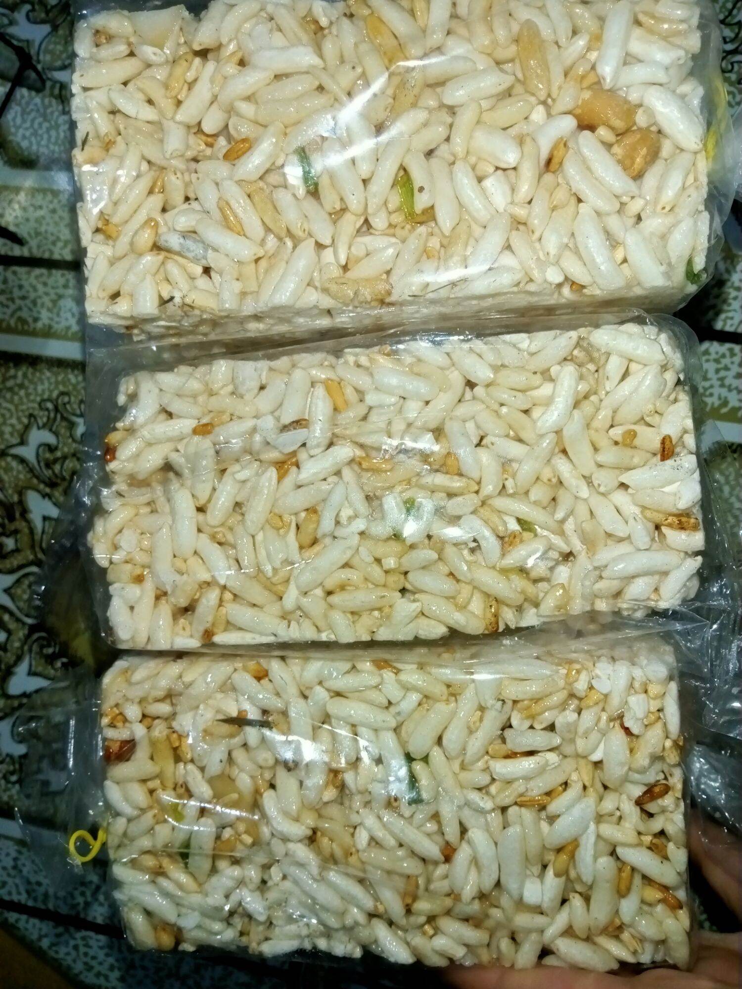 Cốm gạo 2  bịt
