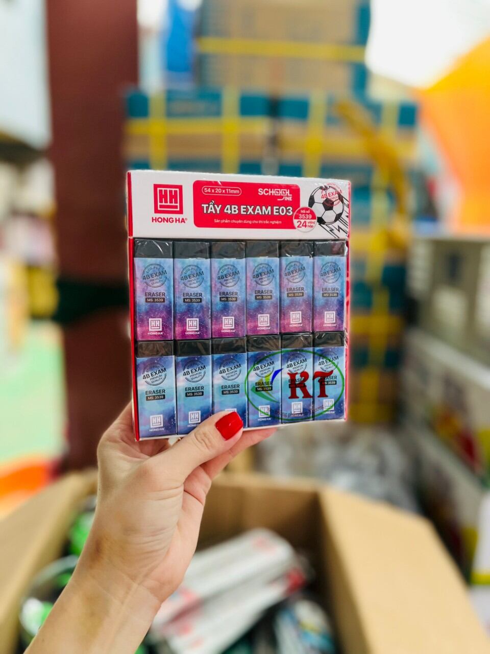 combo 4 cục gôm tẩy bút chì đen 4B Exam E03 Hồng Hà (mã: 3539)