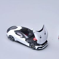 BriScalemicro | Mô Hình Xe Ô Tô Mở Nắp Capô 1:64