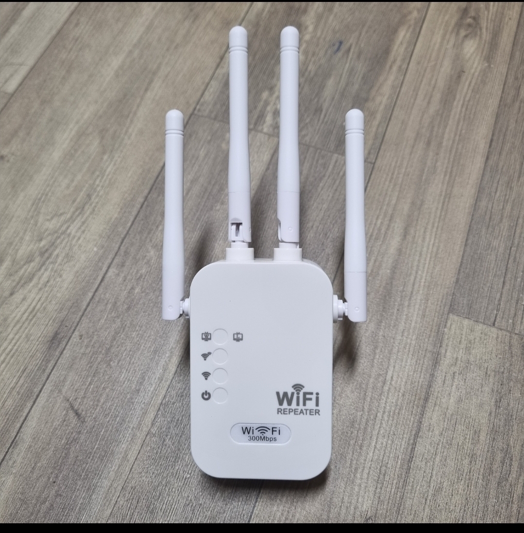 Kích sóng wifi kèm phát sóng wifi từ dây Lan, 4 râu xuyên tường, tốc độ cao 300MBs, đa chức năng kíc