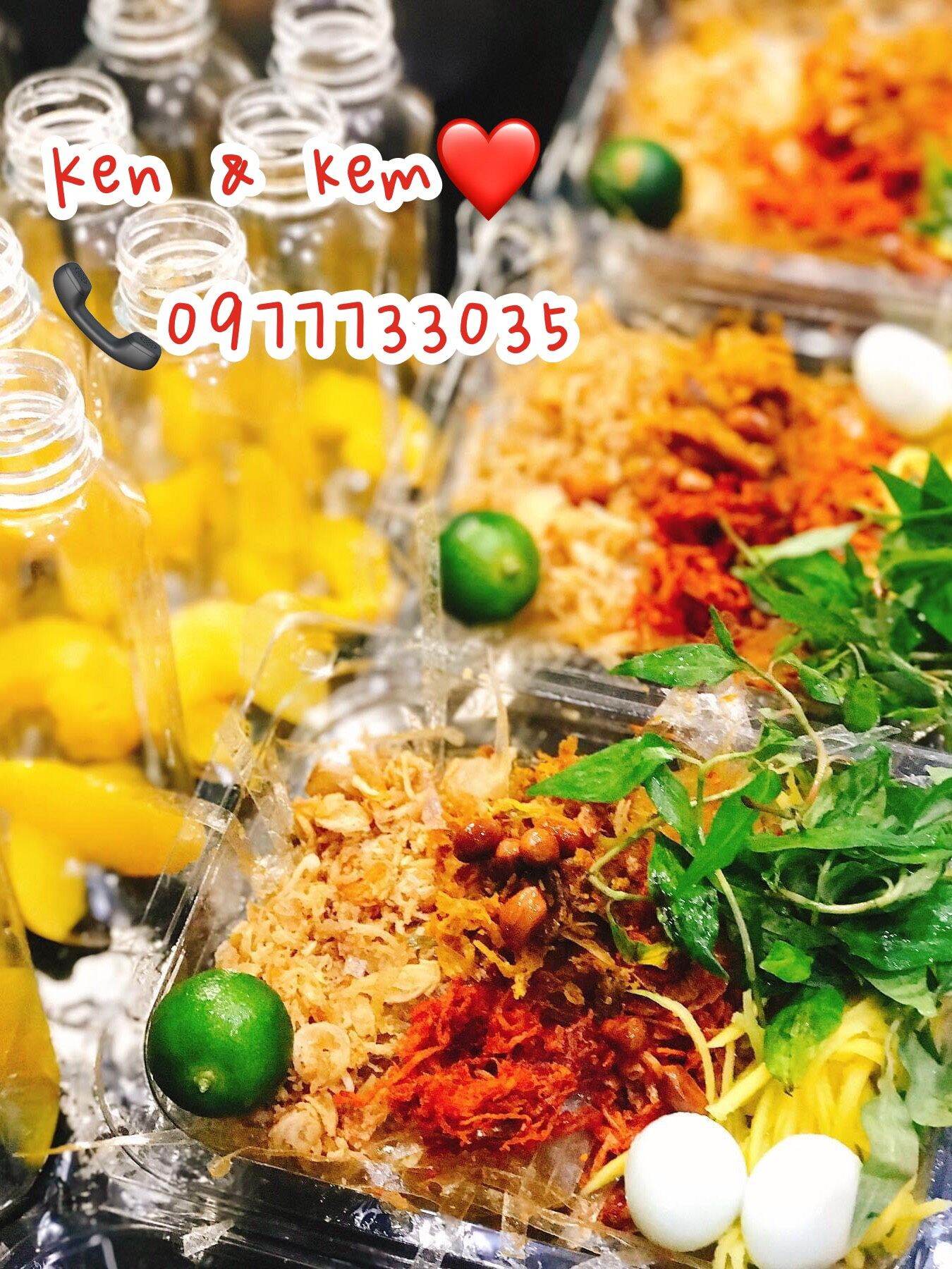Bánh tráng trộn đặc biệt
