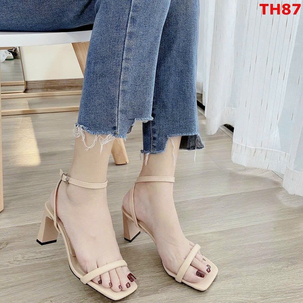 Giày sandan cao gót 5 phân chắn chắn phom chuẩn