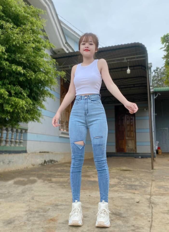 🍀 Quần Jean Loang Màu Rách