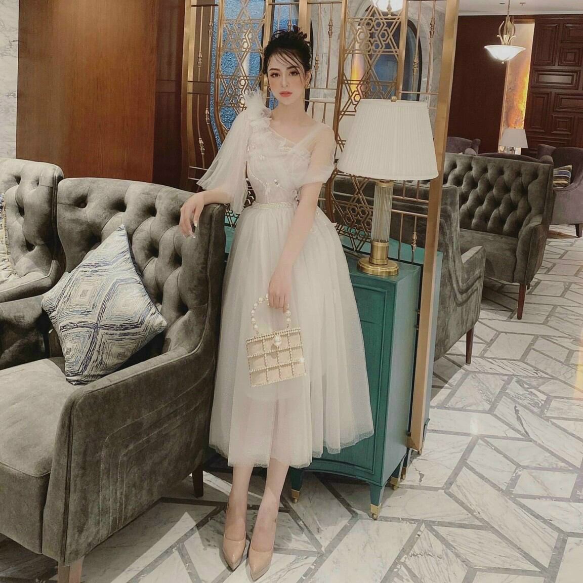 ĐẦM XÒE KIM TUYẾN ĐíNH HOA