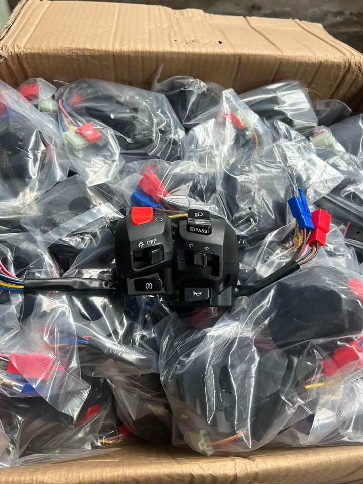 Cùm ex 150 gắn cho sirius. wave nhỏ...
