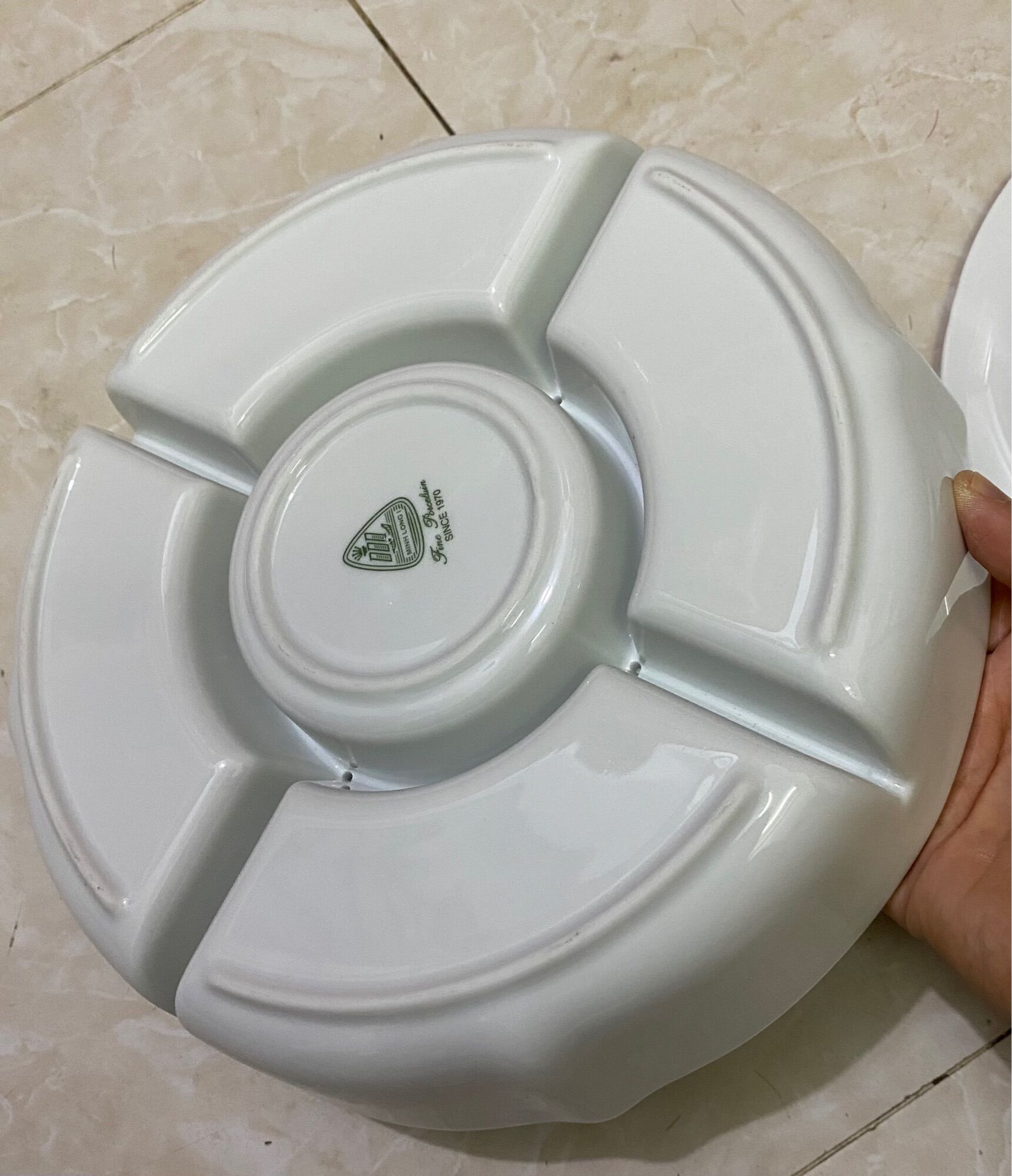 [HCM] Khay mứt 5 ngăn 24cm sứ trắng Minh Long+nắp