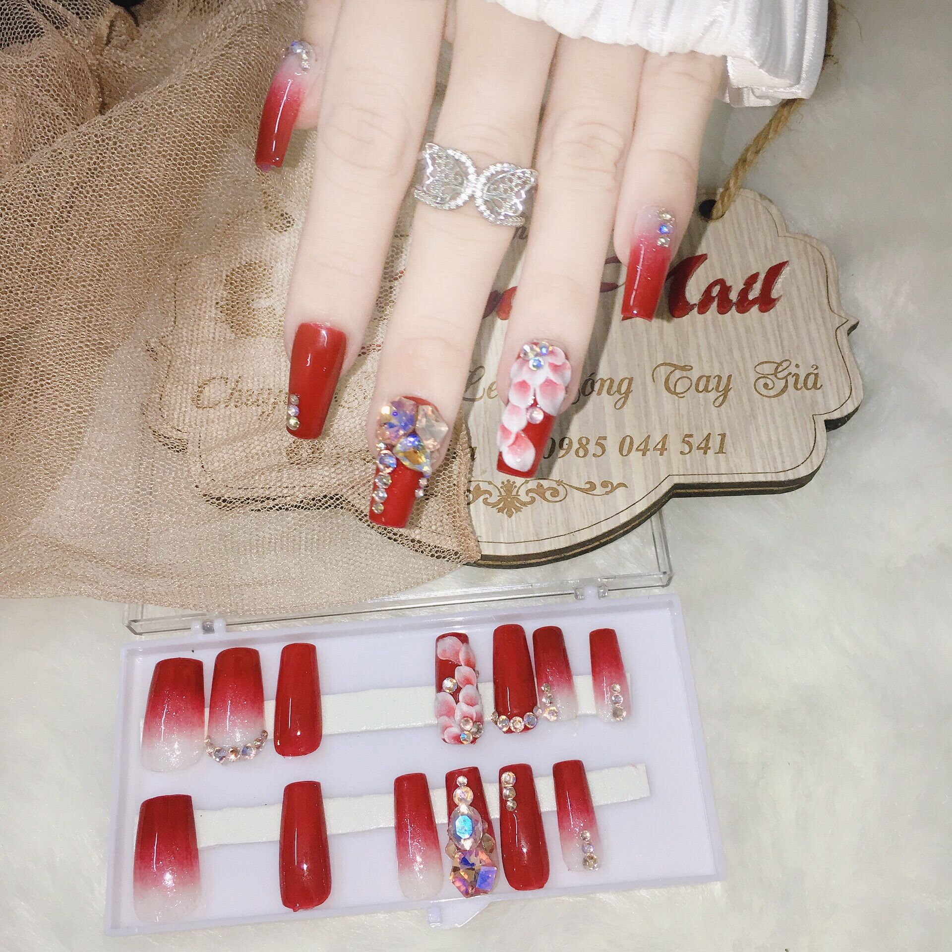 ( Ảnh thật ) Nailbox/ Móng úp tay sẵn/ nail thiết kế / móng tay giả màu đỏ đô/ móng nail thiết kế